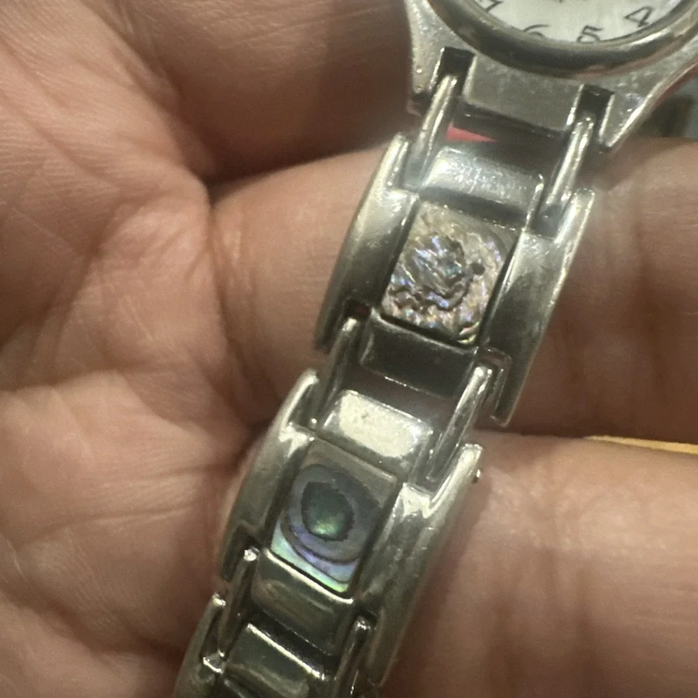 Working Vintage Wrangler Women's Watch Abstract Steel Dainty Band 24mm Fit 6.75